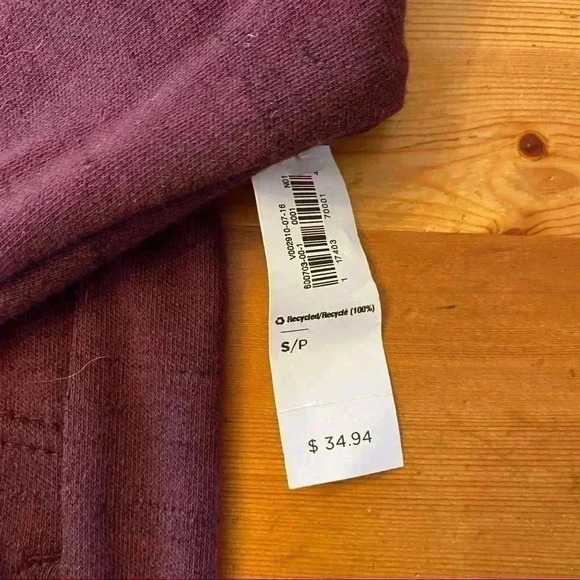 New Old Navy 4 button Henley men’s S - Picture 3 of 6